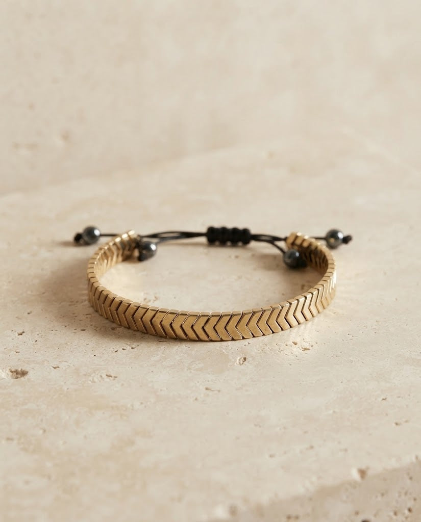 Buy 1 T-Shirt, Get 1 Bracelet Free