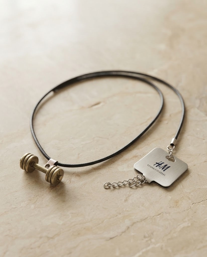 Black Pendant Neck Chain 003