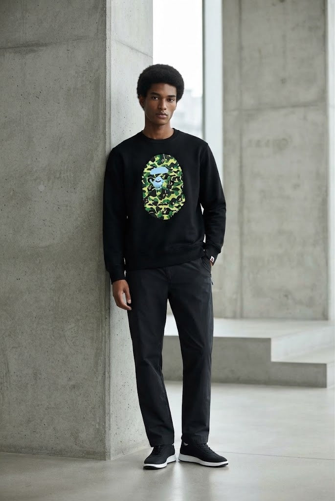 Black Sweatshirt 044